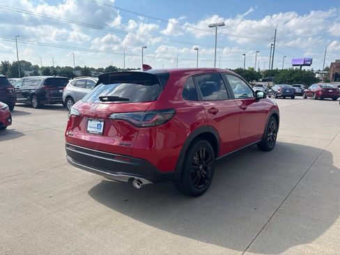 Certified 2026 Honda HR-V Sport image 5