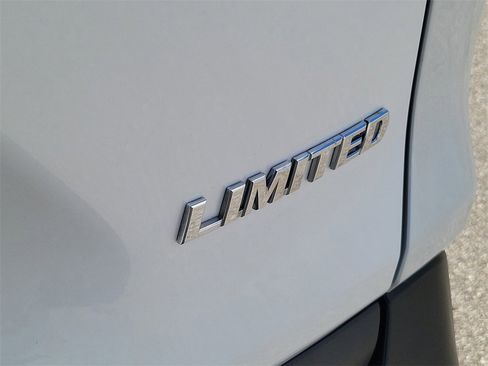 Used 2024 Toyota RAV4 Limited image 14