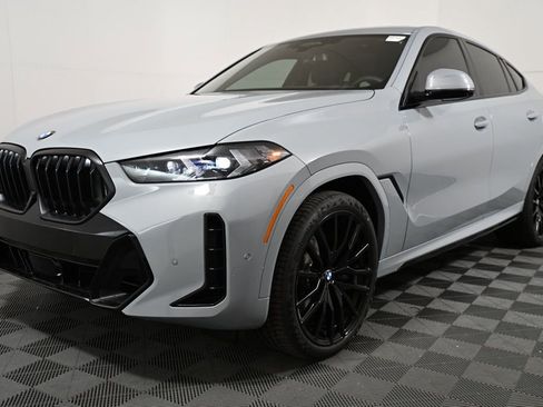 New 2026 BMW X6 xDrive40i image 2