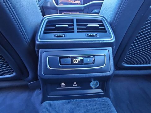 Used 2024 Audi A6 Premium Plus image 30