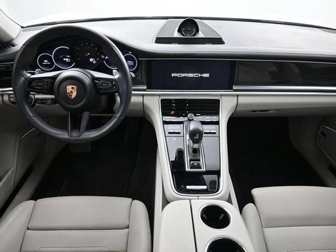 Certified 2023 Porsche Panamera Platinum Edition RWD image 6