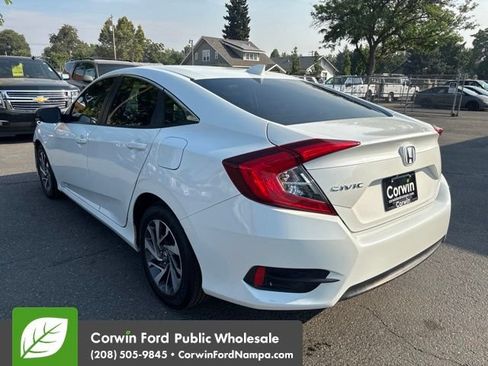 Used 2017 Honda Civic EX image 7