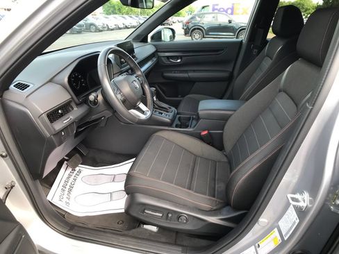 Used 2024 Honda CR-V Sport image 4