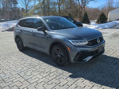 Used 2023 Volkswagen Tiguan SE R-Line