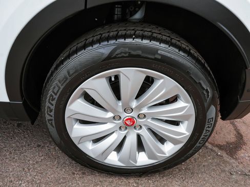 Used 2020 Jaguar E-PACE SE AWD/4WD image 8