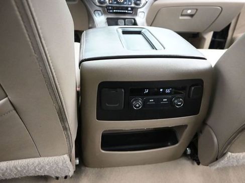 Used 2020 Chevrolet Tahoe LT w/ Max Trailering Package AWD/4WD image 17