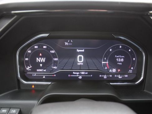 Used 2024 GMC Sierra 1500 AT4 w/ Technology Package image 27