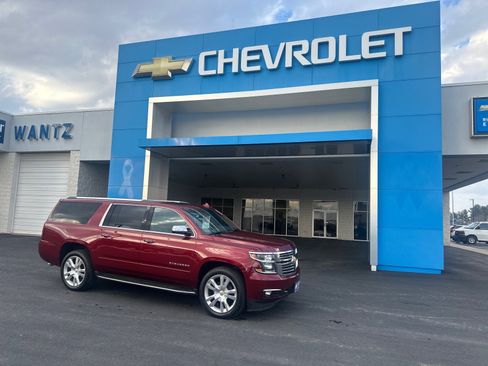 Used 2017 Chevrolet Suburban Premier image 1
