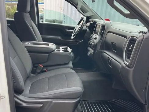 Used 2019 Chevrolet Silverado 1500 LT w/ All-Star Edition AWD/4WD image 17