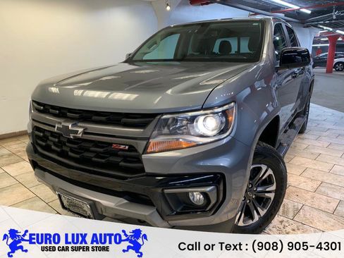 Used 2022 Chevrolet Colorado Z71 image 1