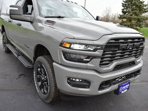 New 2026 RAM 2500 Big Horn AWD/4WD image 2