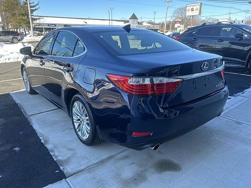 Used 2015 Lexus ES 350 4dr Sdn w/ Luxury Package image 10
