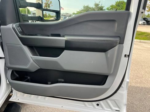 Used 2026 Ford F350 XLT AWD/4WD image 16