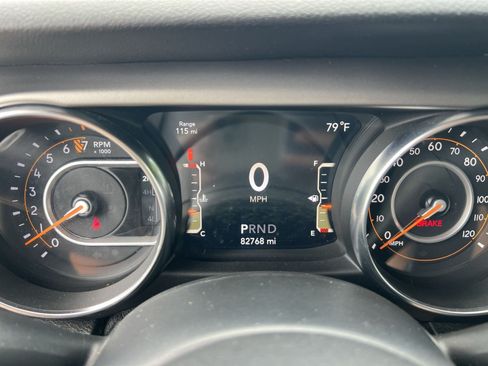 Used 2019 Jeep Wrangler Unlimited Sport S AWD/4WD image 17