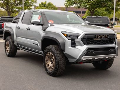 New 2025 Toyota Tacoma Trailhunter