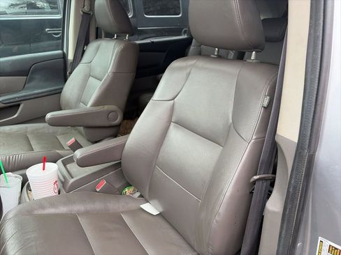 Used 2016 Honda Odyssey EX-L image 7