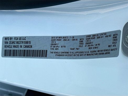 New 2026 Chrysler Pacifica Select image 35