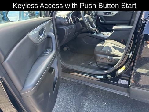 Used 2023 Chevrolet Blazer LT image 5