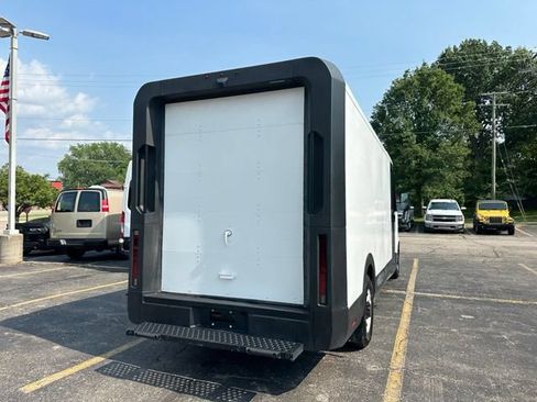 Used 2024 Chevrolet Brightdrop 600 w/ Battery Pack, Max Range AWD/4WD image 5
