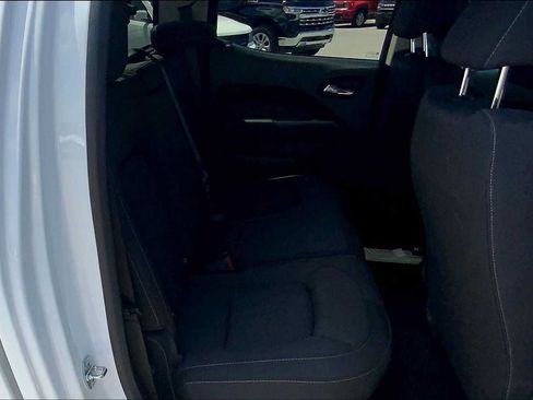 Used 2022 Chevrolet Colorado LT w/ LT Convenience Package AWD/4WD image 20