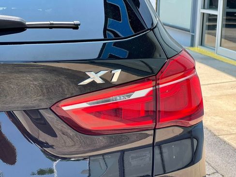 Used 2017 BMW X1 xDrive28i AWD/4WD image 11