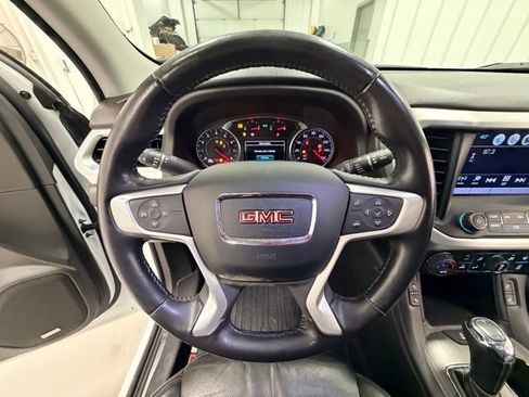 Certified 2019 GMC Acadia SLT image 11
