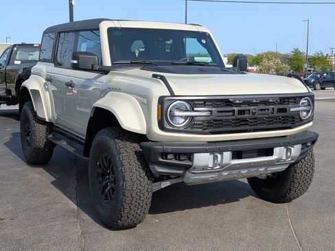 New 2026 Ford Bronco Raptor AWD/4WD image 1