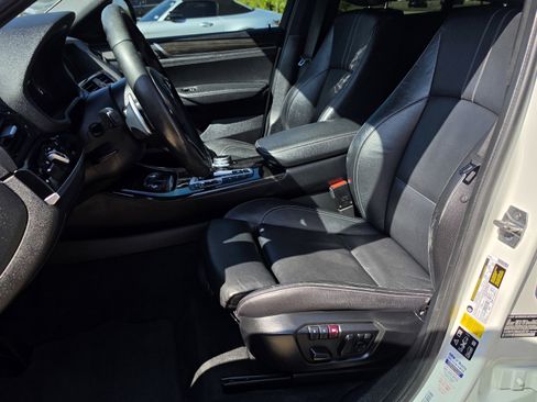 Used 2017 BMW X4 M40i image 26