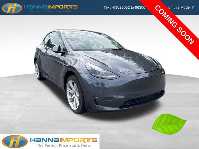 Used 2023 Tesla Model Y Long Range AWD/4WD image 1
