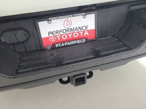 Used 2024 Toyota Tundra Limited AWD/4WD image 42