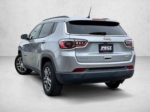 Used 2017 Jeep Compass Latitude w/ Popular Equipment Group AWD/4WD image 13