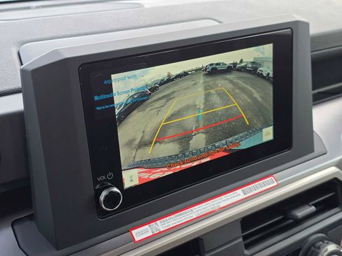 Certified 2025 Toyota 4Runner SR5 image 32