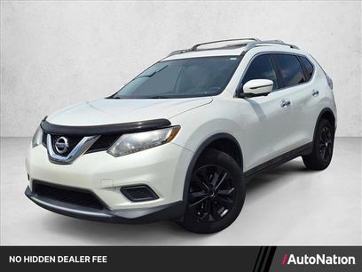 Used 2016 Nissan Rogue SV w/ SV Premium Package