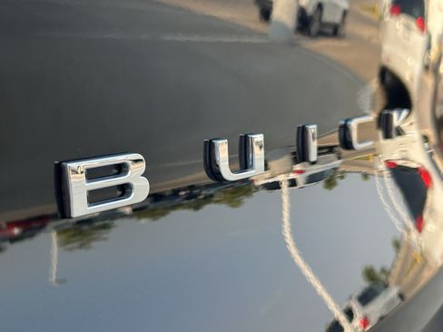 Used 2026 Buick Envista Preferred w/ Convenience I Package FWD image 8