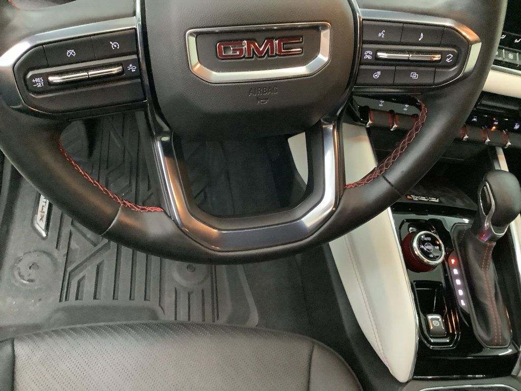 Used 2024 GMC Canyon AT4X AWD/4WD image 14