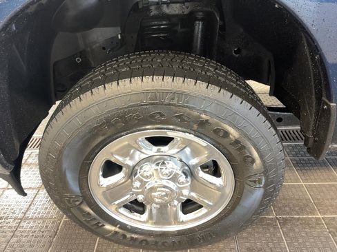 Used 2024 RAM 2500 Tradesman w/ Chrome Appearance Group image 6
