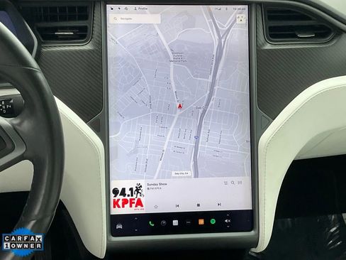 Used 2018 Tesla Model X 75D image 44