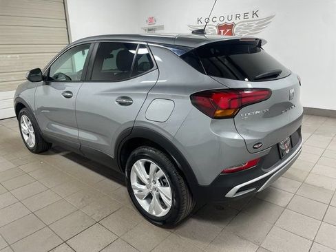 Used 2024 Buick Encore GX Preferred AWD/4WD image 4