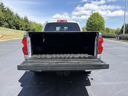 Used 2018 Toyota Tundra SR5 w/ TRD Off Road Package AWD/4WD image 13