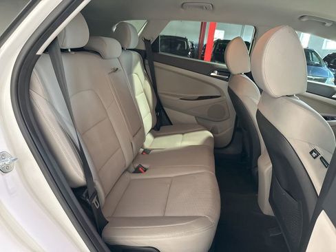 Used 2020 Hyundai Tucson SE AWD/4WD image 36