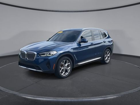 Used 2024 BMW X3 xDrive30i w/ Convenience Package AWD/4WD image 4