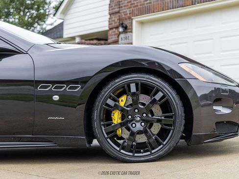Used 2011 Maserati GranTurismo S RWD image 9