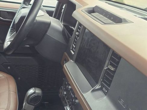 Used 2024 Ford Bronco Outer Banks AWD/4WD image 24