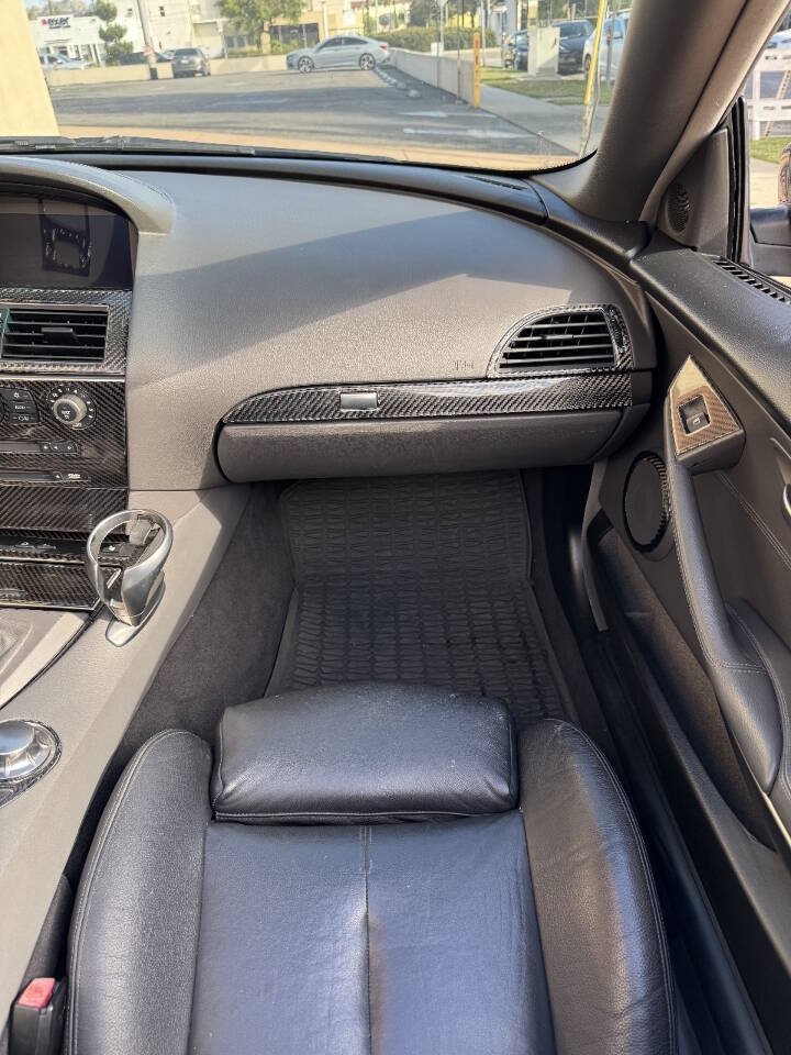 Used 2004 BMW 645Ci Convertible RWD image 14