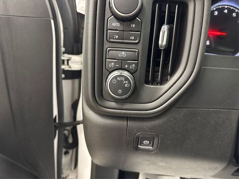 Used 2019 Chevrolet Silverado 1500 Custom Trail Boss w/ Custom Convenience Package image 26