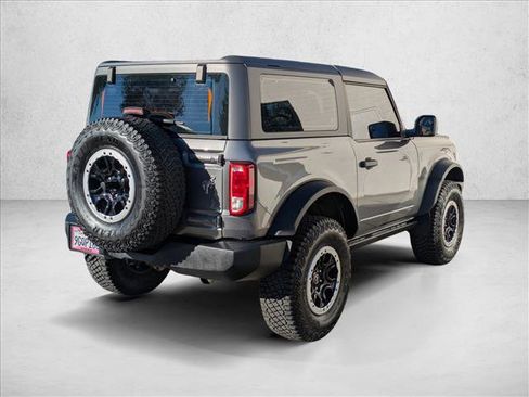 Used 2023 Ford Bronco 2-Door w/ Sasquatch Package image 5