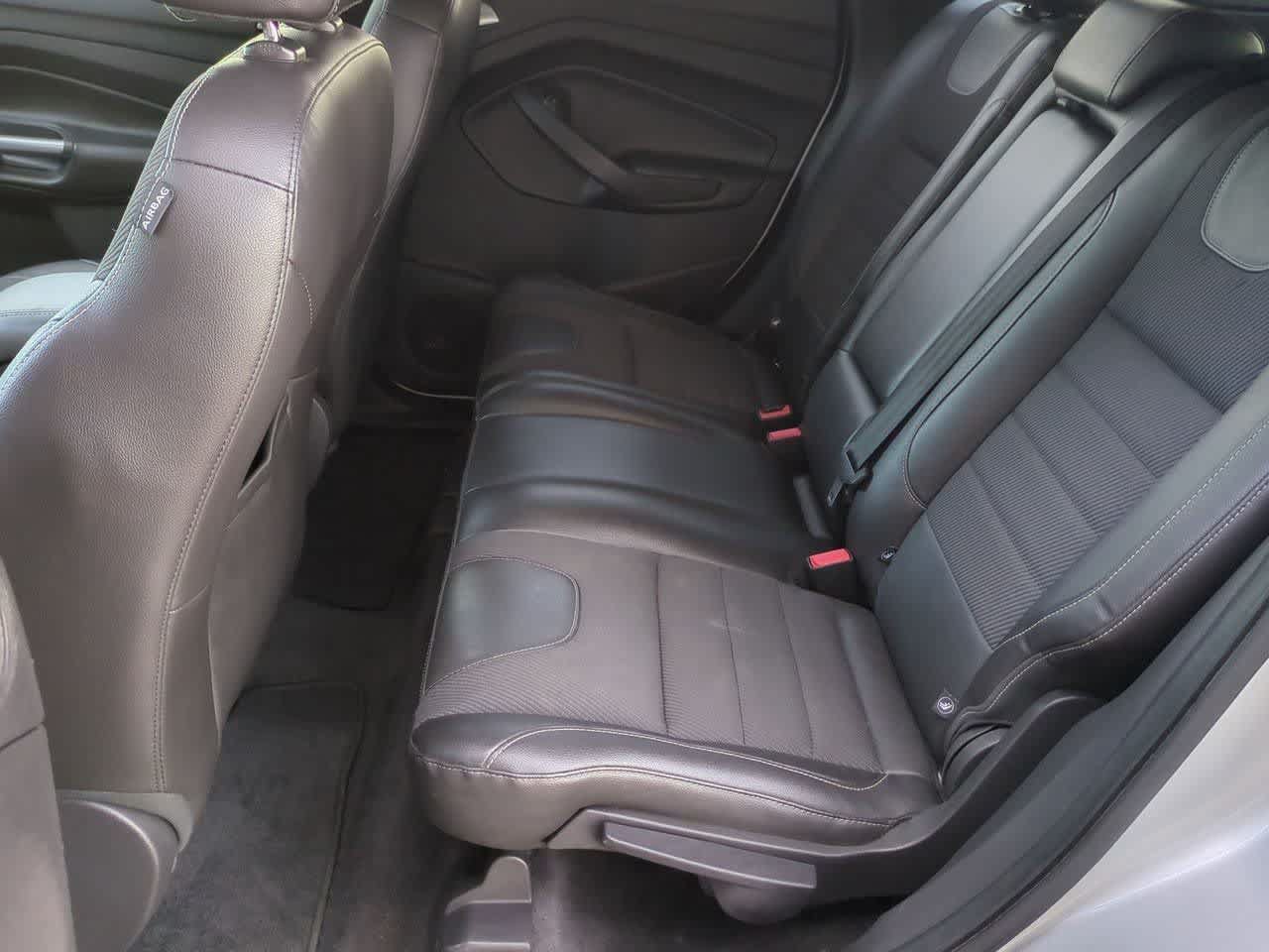 Used 2013 Ford Escape Titanium w/ Class II Trailer Tow Pkg AWD/4WD image 18