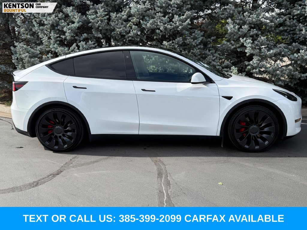 Used 2022 Tesla Model Y Performance AWD/4WD image 9