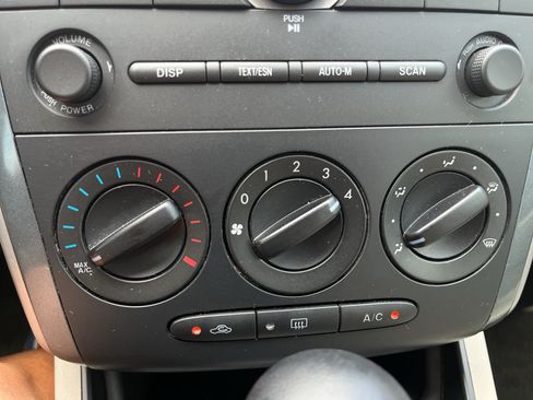 Used 2011 MAZDA CX-7 i SV FWD image 24