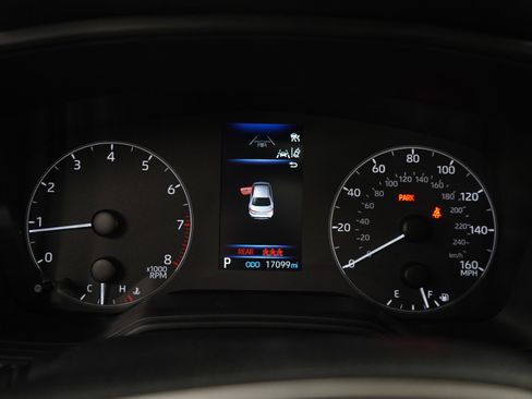 Used 2024 Toyota Corolla SE w/ SE Premium Package image 26